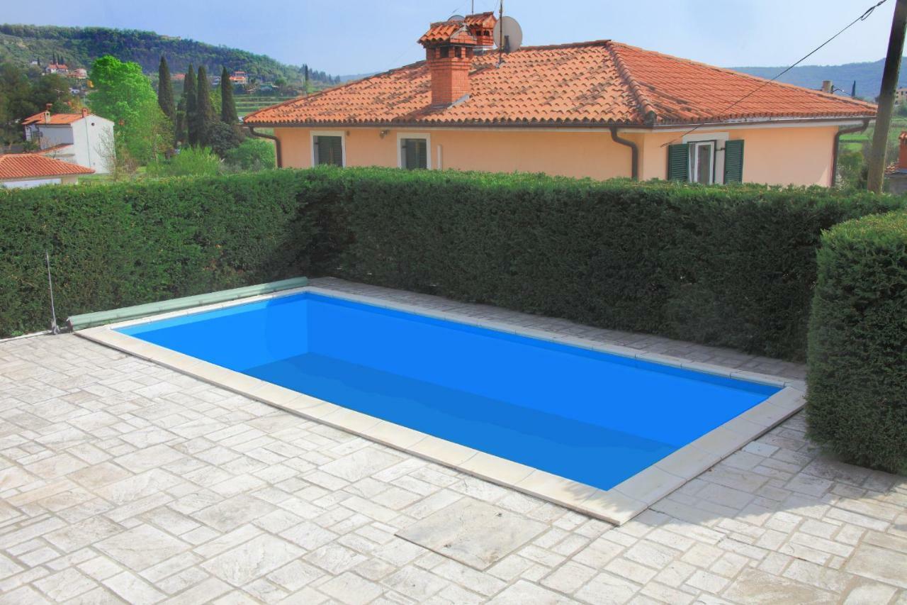 Spacious Villa In Parecag With A Swimming Pool Sečovlje Extérieur photo